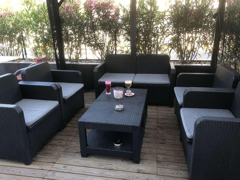 Brit Hotel Brive La Gaillarde - Restaurant La Limousine Malemort Restoran gambar